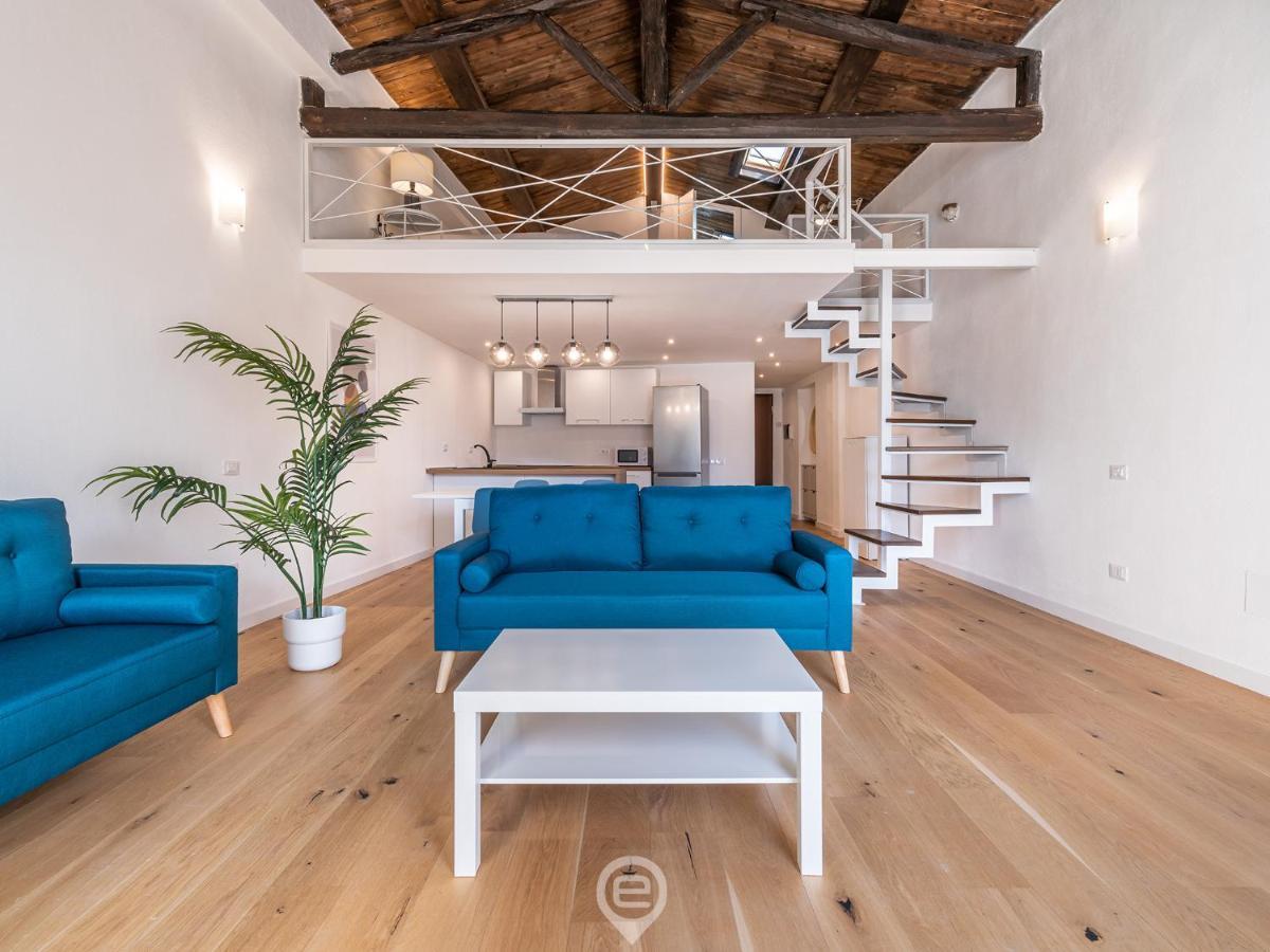 Luisa Apartment カリアリ エクステリア 写真