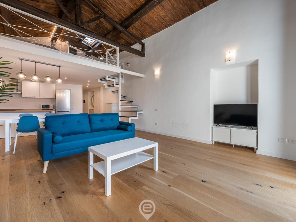 Luisa Apartment カリアリ エクステリア 写真