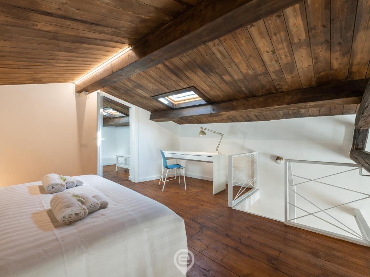 Luisa Apartment カリアリ エクステリア 写真