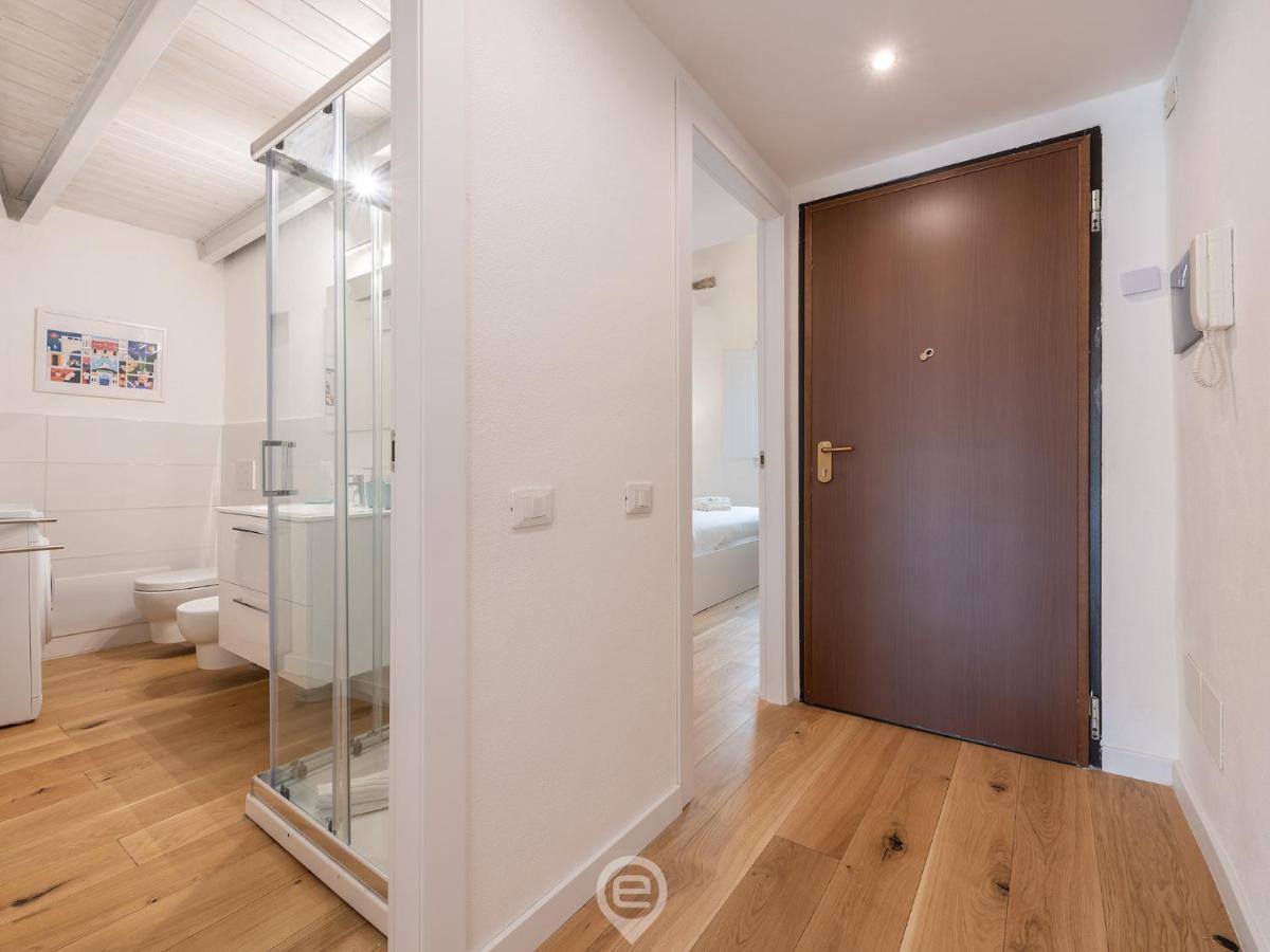 Luisa Apartment カリアリ エクステリア 写真