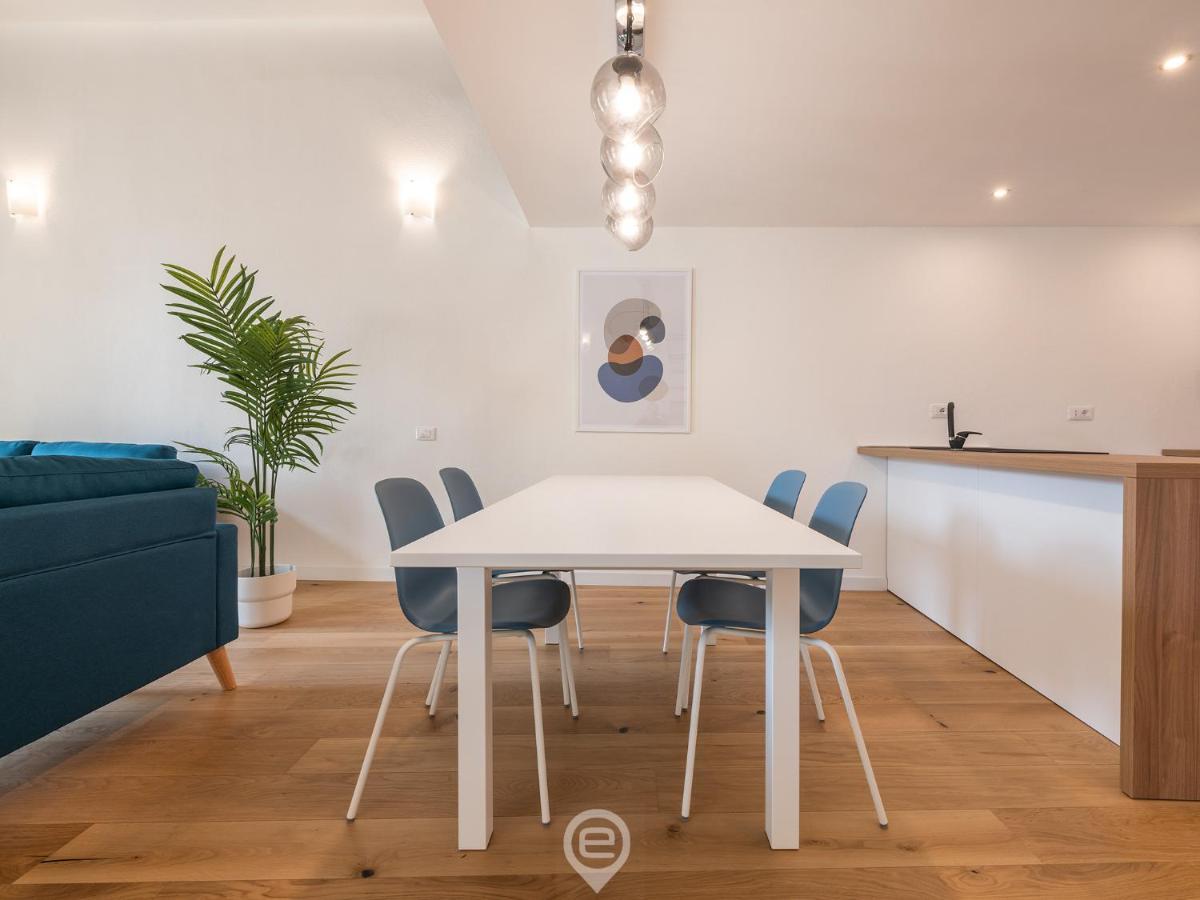 Luisa Apartment カリアリ エクステリア 写真