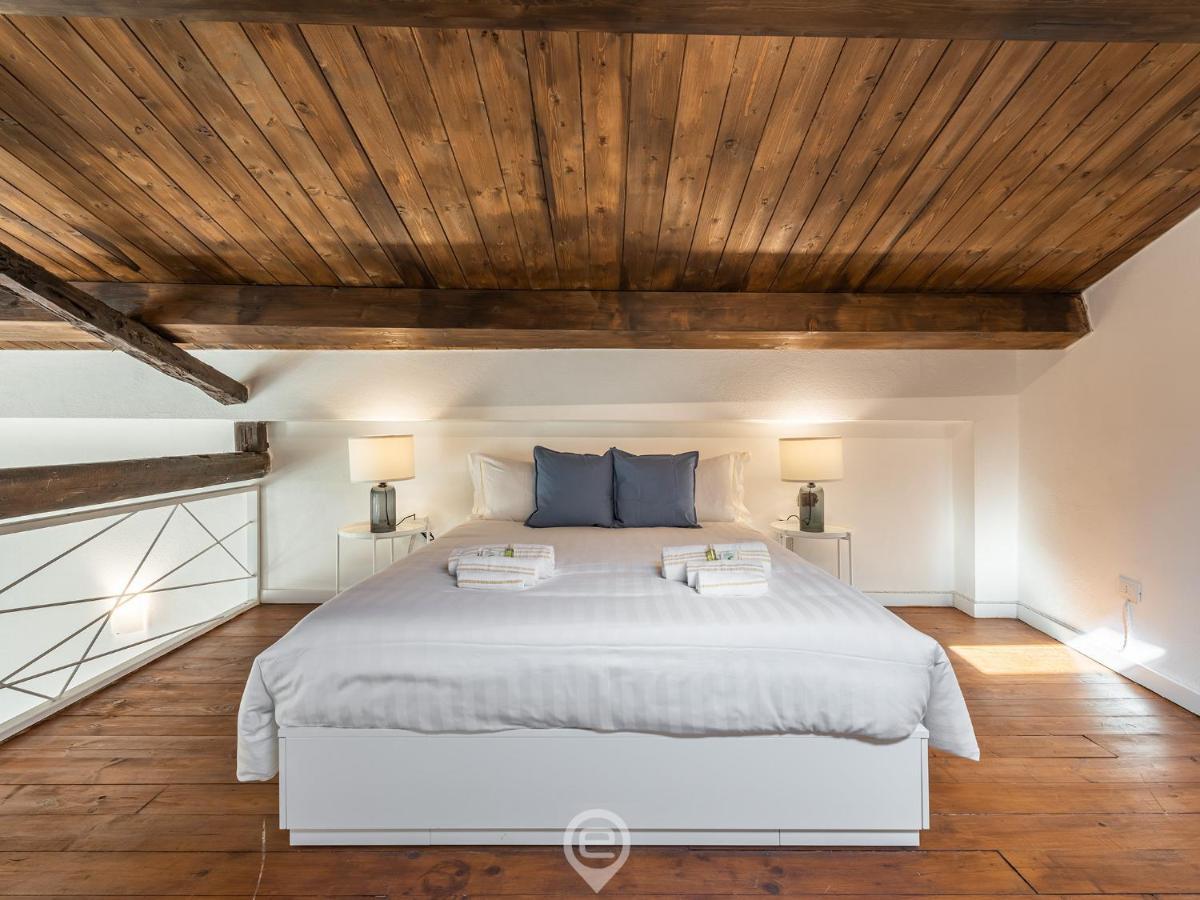 Luisa Apartment カリアリ エクステリア 写真