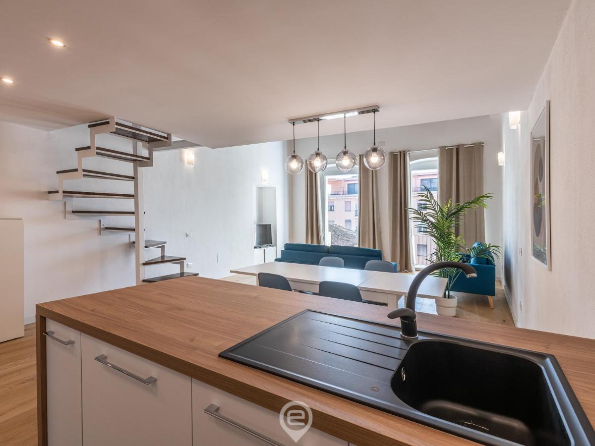 Luisa Apartment カリアリ エクステリア 写真